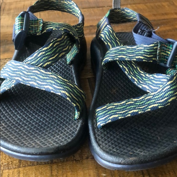 Chaco shoes - Picture 2 of 2